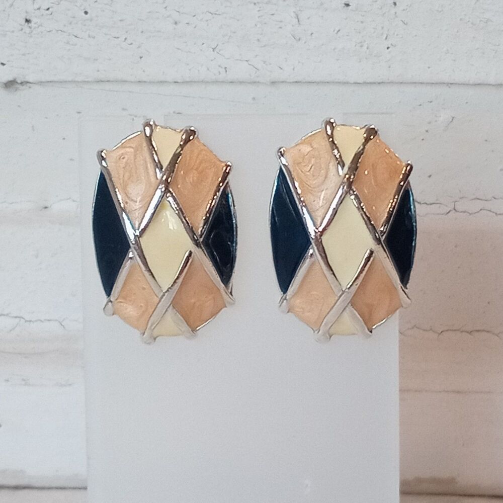 Vintage Harlequin Earrings Enamel Guilloche Oval Black Cream Silver Crosshatch